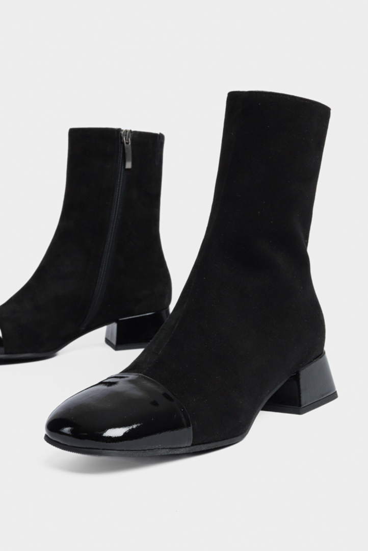 ASTI BLACK 3